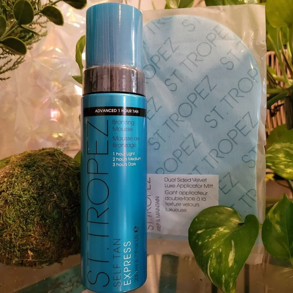 St Tropez Self Tan Express Bronzing Mousse 1 hr Fastest Sunless Tanner Mitt Kit